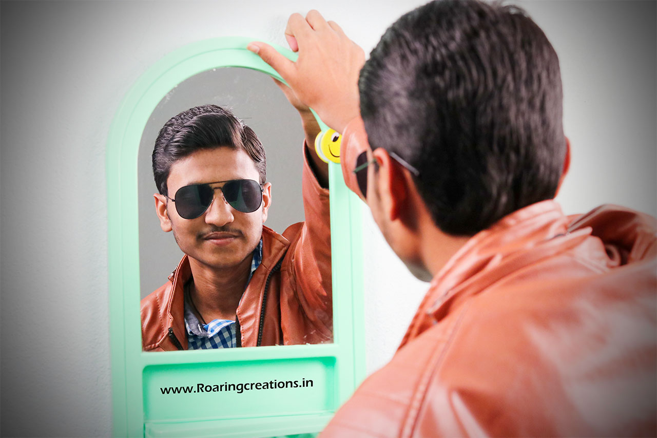 Roaring Creations Clicks