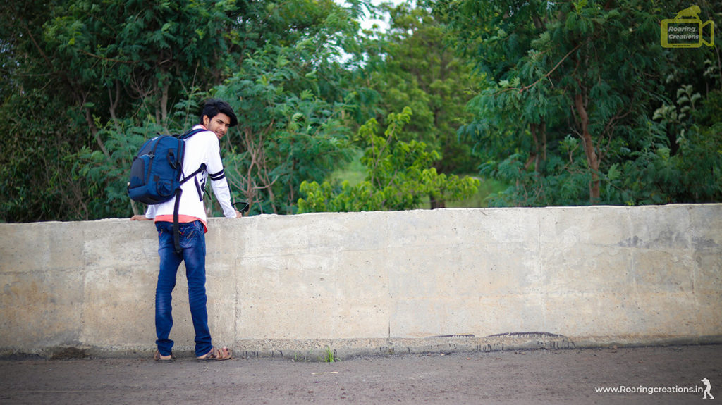 Outdoor Photoshoot poses for boys